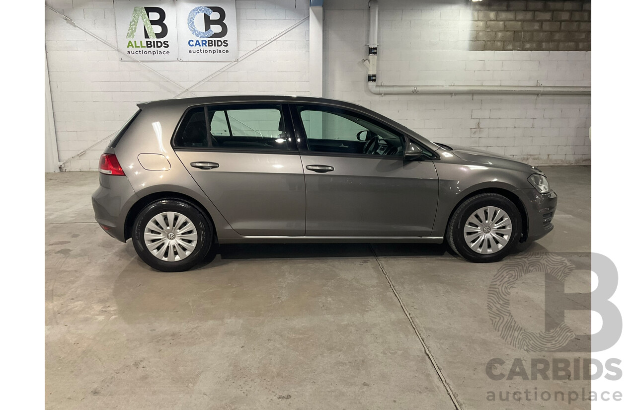 04/2016 Volkswagen Golf 92 TSI FWD AU MY16 5D Hatchback Grey 1.4L