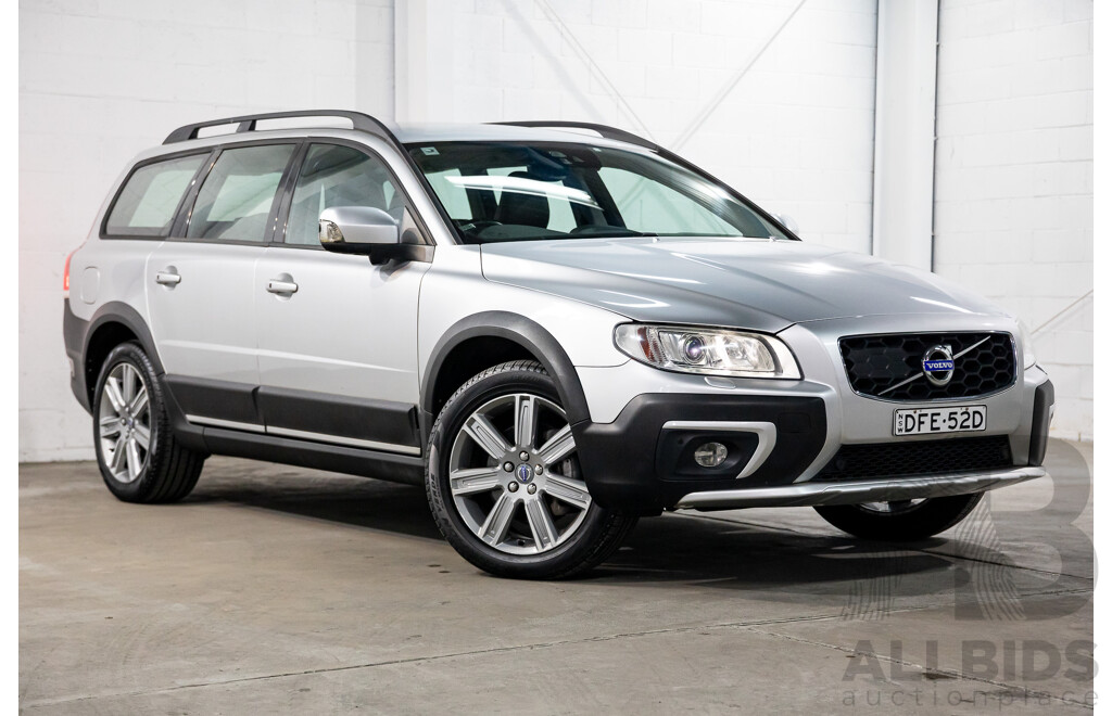 VOLVO V70XC シルバーモデルカー 02/2016 Volvo Xc70 D5 Luxury AWD - Lot 1661968 | CARBIDS