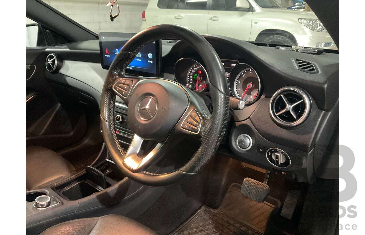 08/2015 Mercedes-Benz CLA 200 117 MY15 4d Coupe Polar Silver Metallic Turbo 1.6L