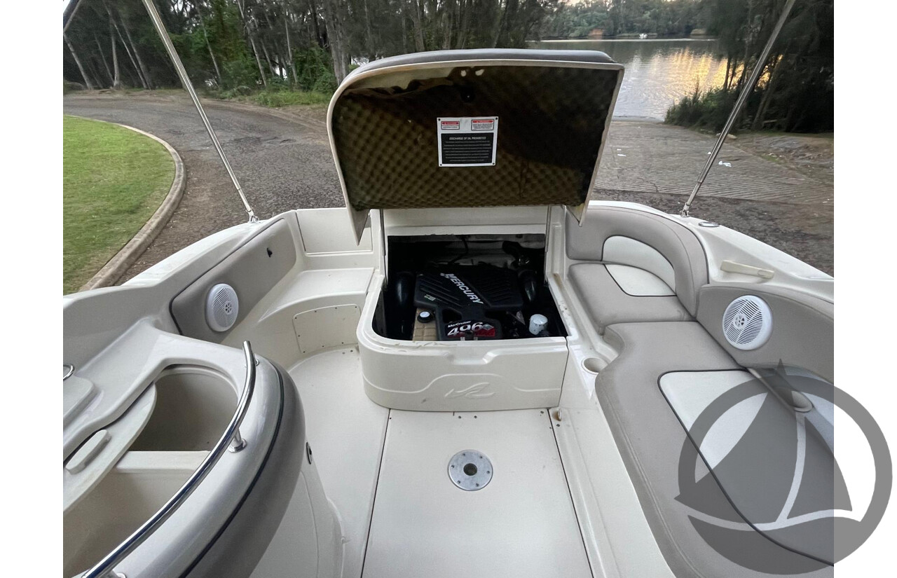 NO RESERVE - 2004 Searay 270 Sundeck, 496 Mercruiser V8, Bravo 3 Leg