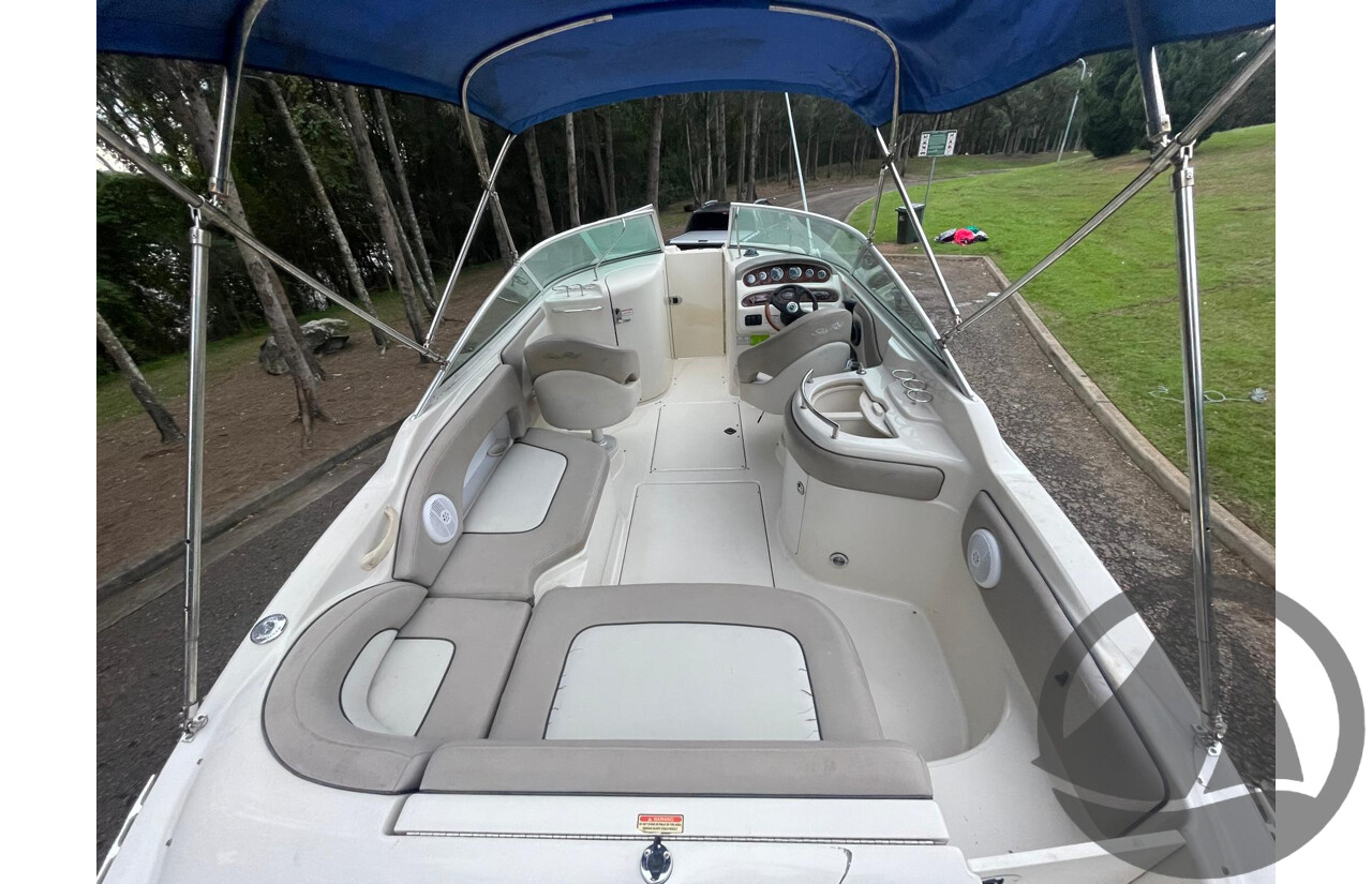 NO RESERVE - 2004 Searay 270 Sundeck, 496 Mercruiser V8, Bravo 3 Leg
