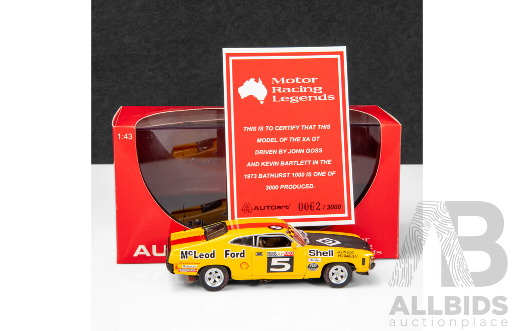 AUTOart 1973 Ford XA Falcon GT Hardtop Bathurst 1000 Goss / Bartlett #5 McLeod Ford 62/3000 1:43 Scale Model Car