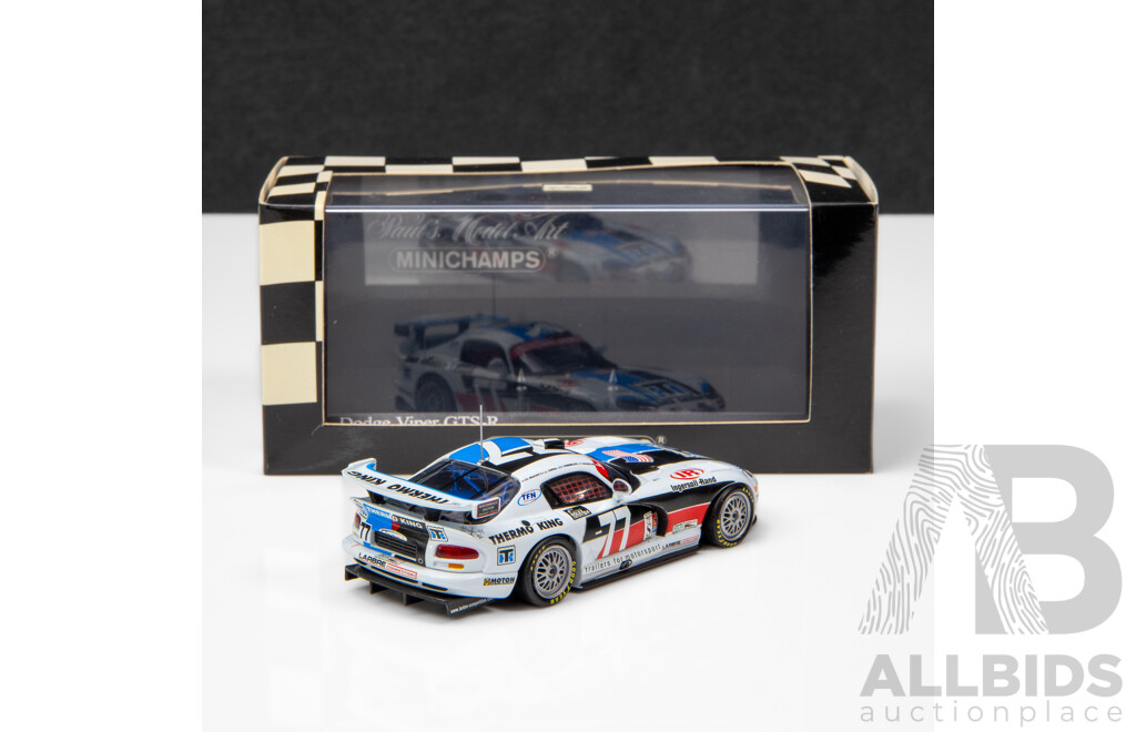 Minichamps 2002 Dodge Viper GTS-R 24hr LeMans Bouchut Thermo King #77 1:43 Scale Model Car