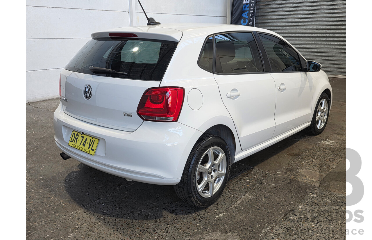 4/2013 Volkswagen Polo 77TSI Comfortline FWD 6R MY13.5 5d Hatchback White 1.2L