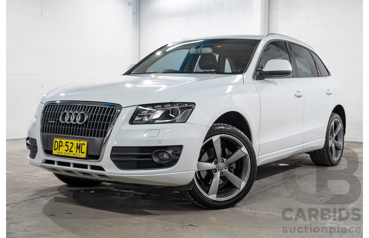 06/2011 Audi Q5 2.0 TFSI Quattro (AWD) 8R MY12 4D Wagon White Turbo 2.0L