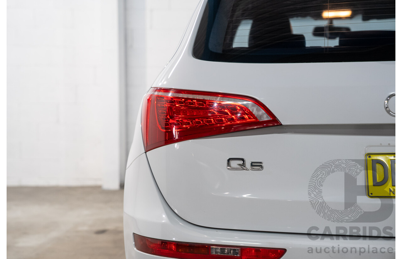 06/2011 Audi Q5 2.0 TFSI Quattro (AWD) 8R MY12 4D Wagon White Turbo 2.0L