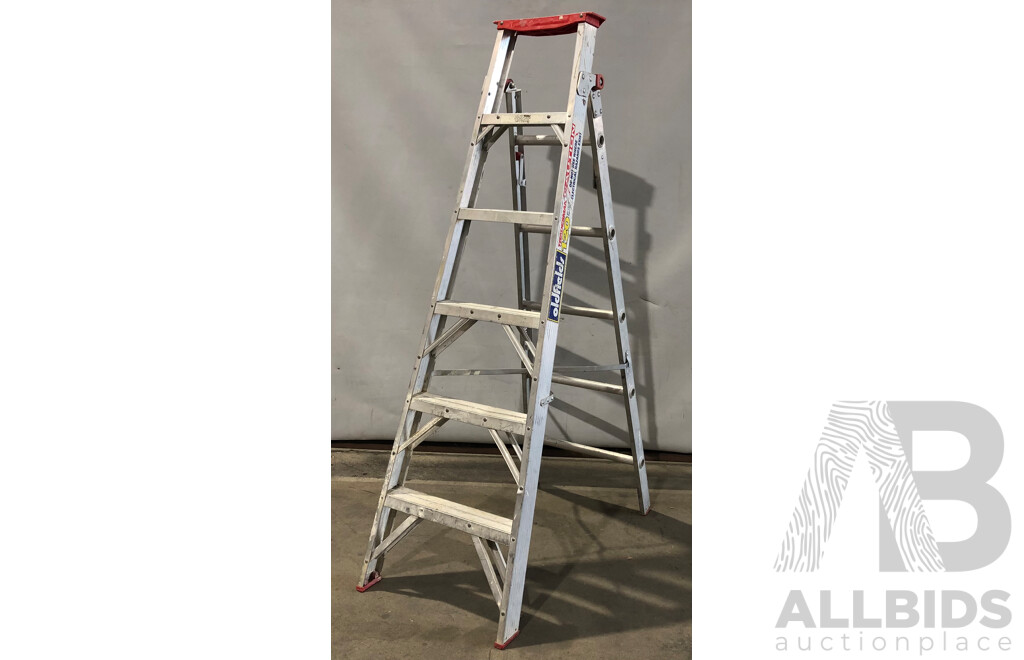 Oldfields Tradesman 1.83 Meter Aluminium Step Ladder