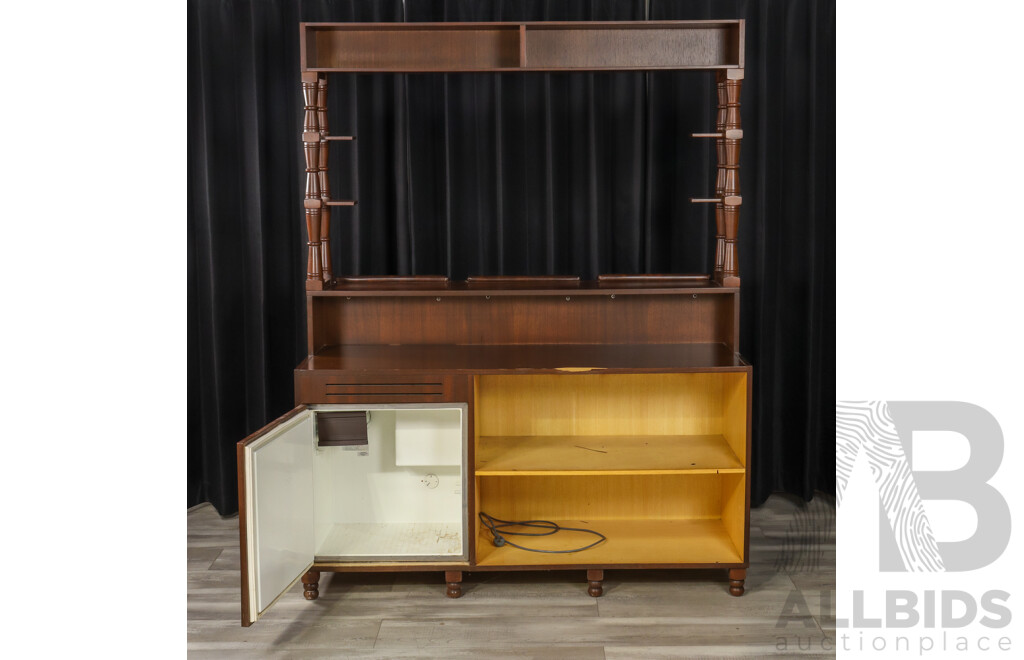 Large Two Piece Bar Unit with Four Barstools