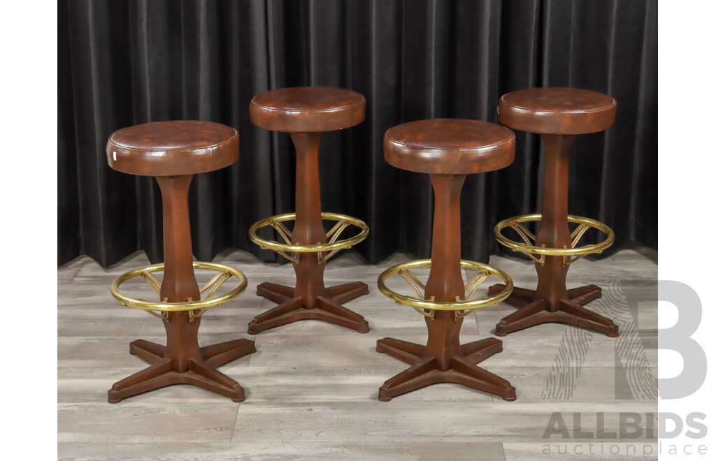 Large Two Piece Bar Unit with Four Barstools