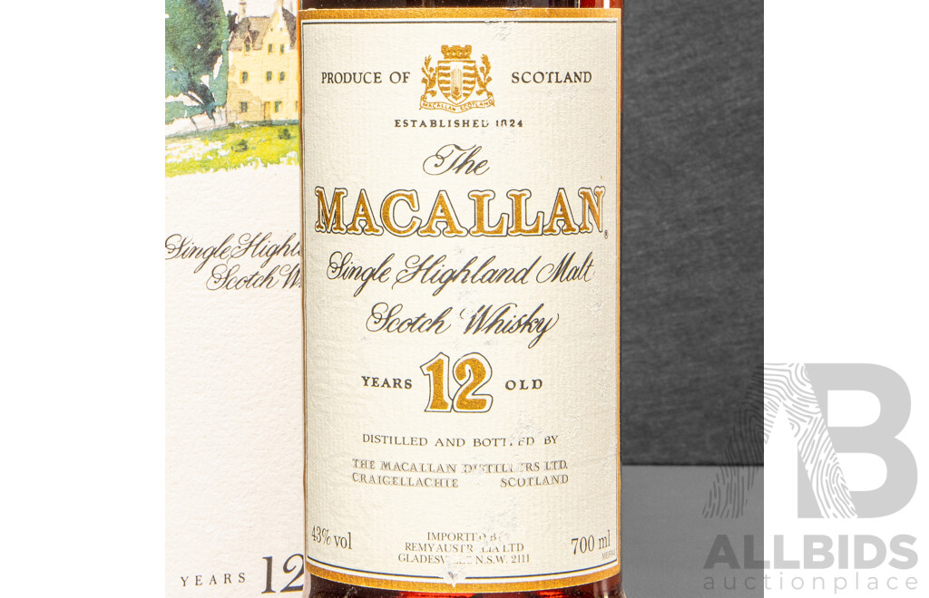 Vintage 'The Macallan' Sherry Oak Single Highland Malt Scotch Whisky in Presentation Box, Bottled Early 1980's
