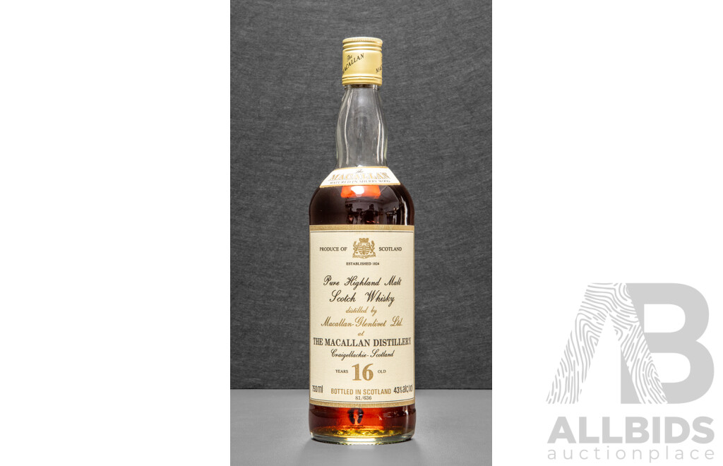 Vintage the Macallan Distillery Pure Highland Malt Scotch Whisky, Early 1980's Bottling