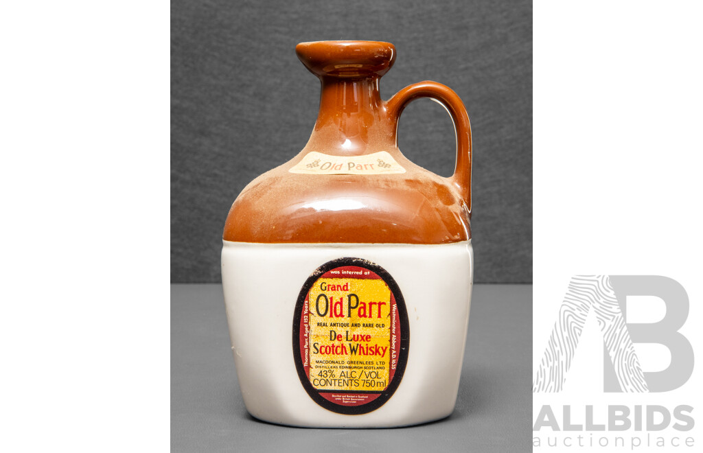 Grand Old Parr De Luxe Scotch Whisky