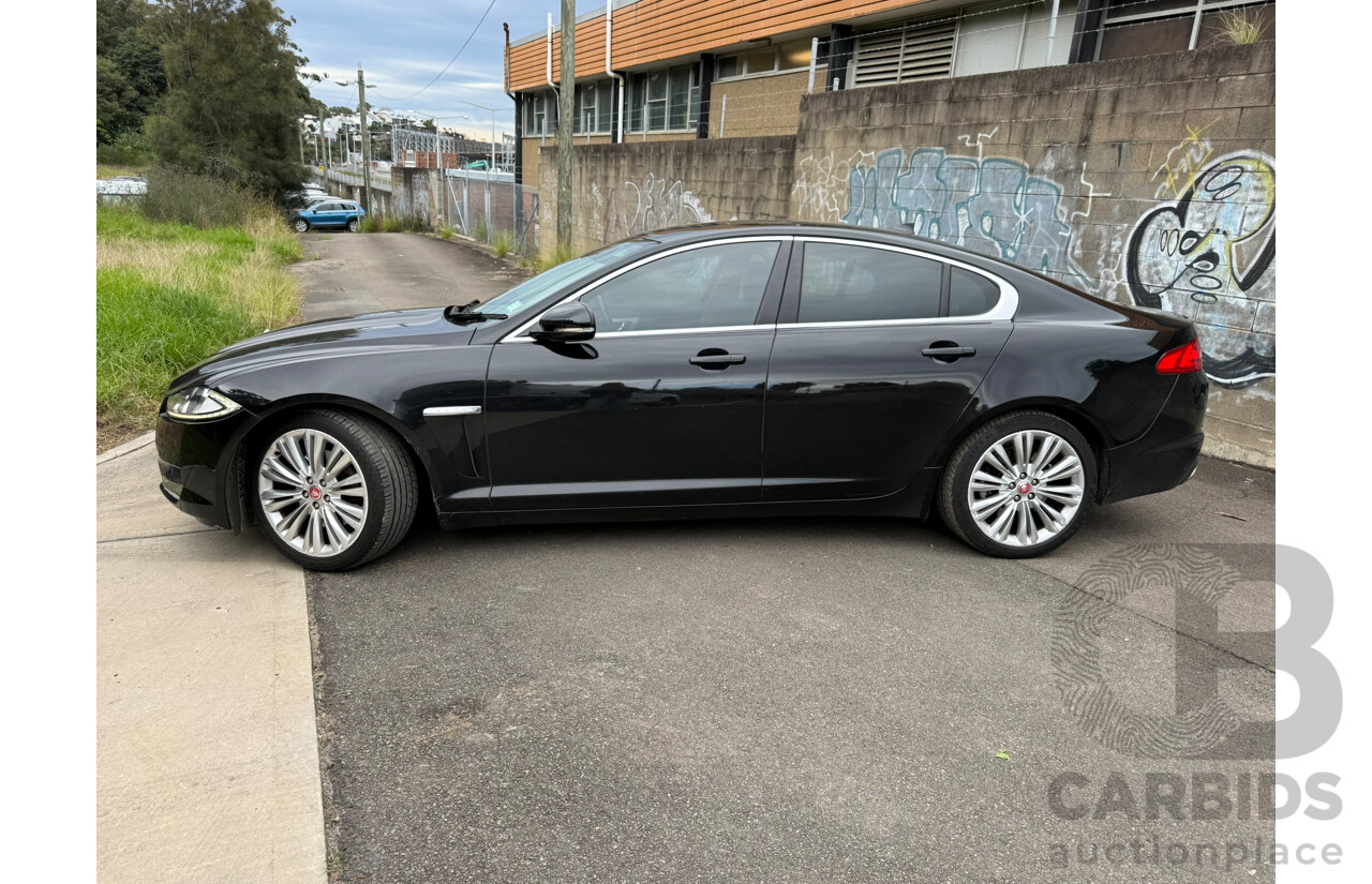 01/2013 Jaguar XF 2.0 Luxury MY13 4d Sedan Black 2.0L