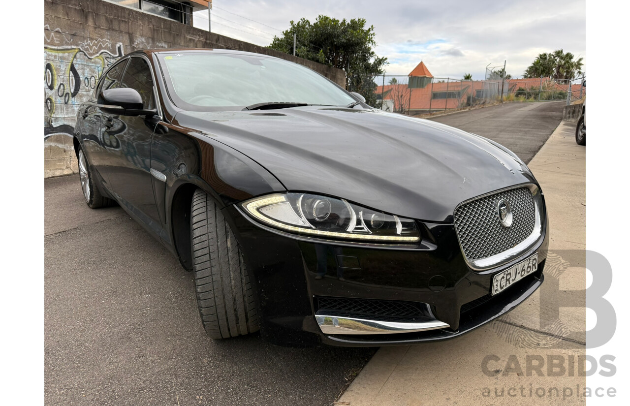 01/2013 Jaguar XF 2.0 Luxury MY13 4d Sedan Black 2.0L