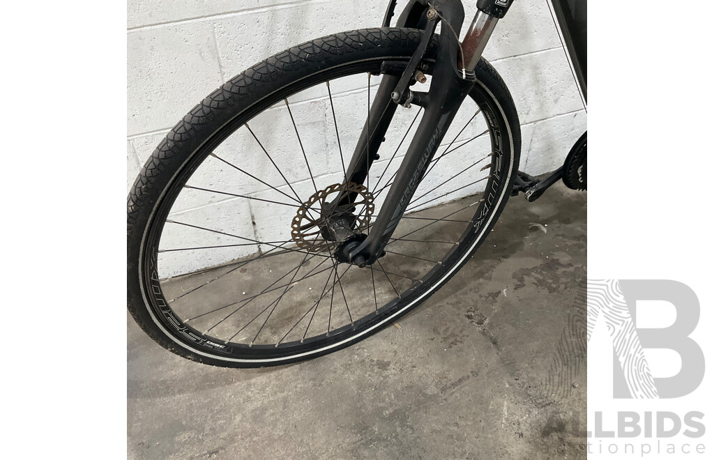 Merida M/L Crossway Bike