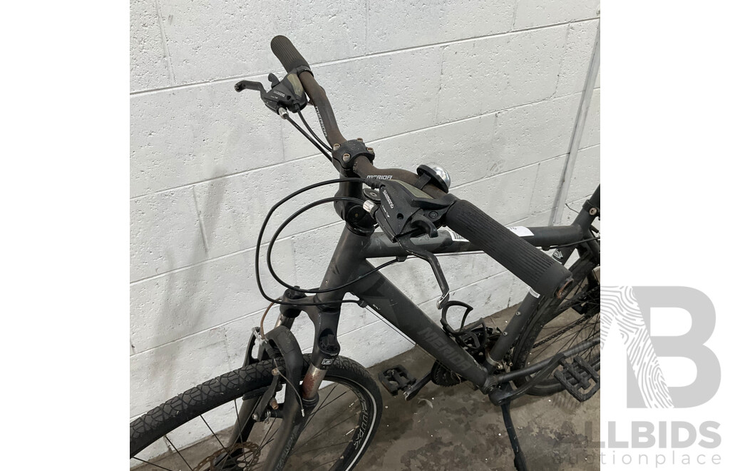 Merida M/L Crossway Bike