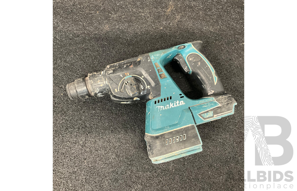 MAKITA 18V LXT Rotary Hammer Drill (DHR242) - Skin Only