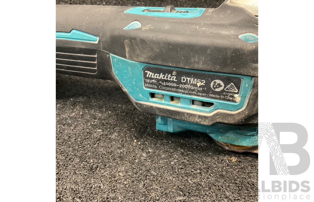 MAKITA 18V Multi-Tool (DTM52) - Skin Only