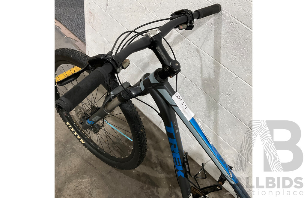 Trek X Caliber 5 Bike (17.5’’)