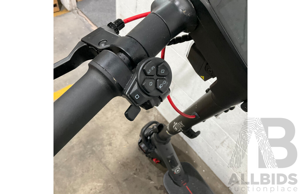 Segway EKick Scooter Ninebot MAX G3
