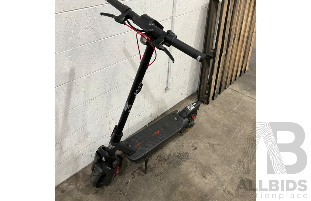 Segway EKick Scooter Ninebot MAX G3