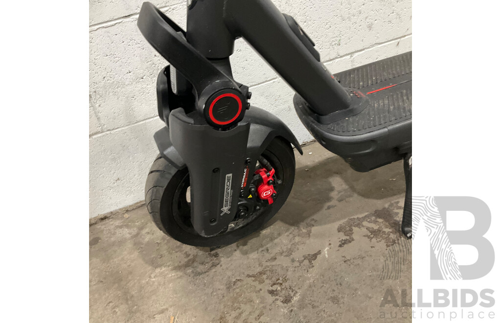 Segway EKick Scooter Ninebot MAX G3