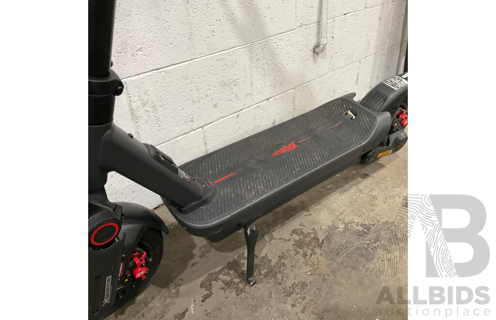 Segway EKick Scooter Ninebot MAX G3
