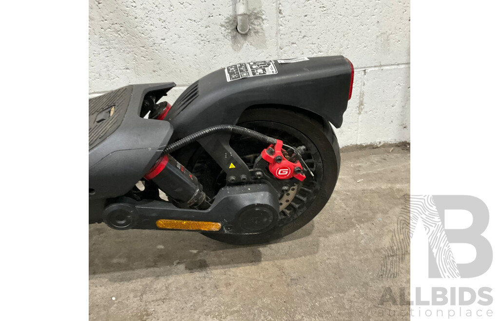 Segway EKick Scooter Ninebot MAX G3