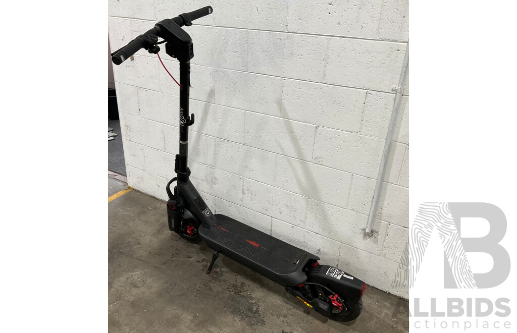 Segway EKick Scooter Ninebot MAX G3