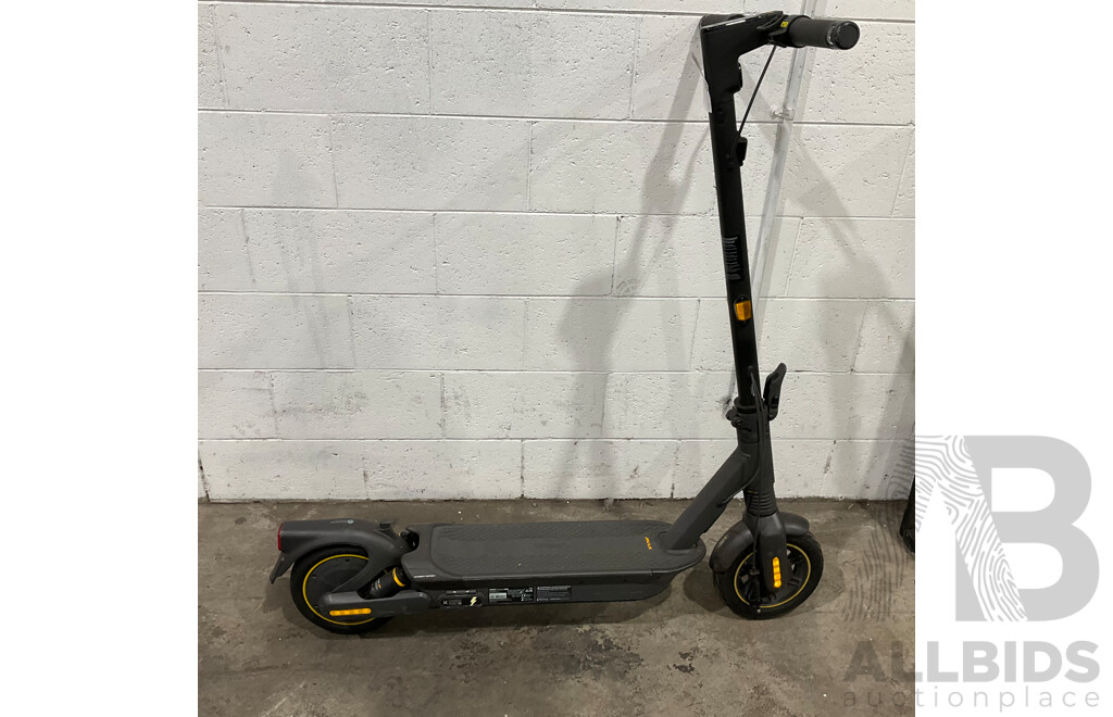 Ninebot Kick Scooter Max G2