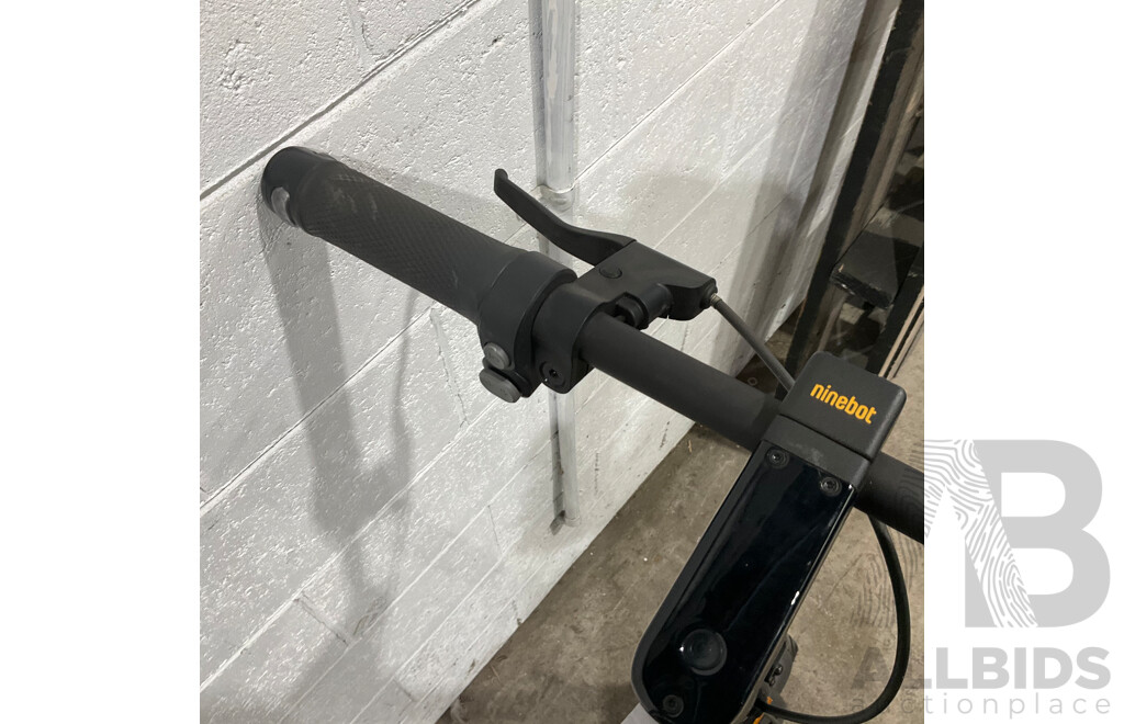 Ninebot Kick Scooter Max G2