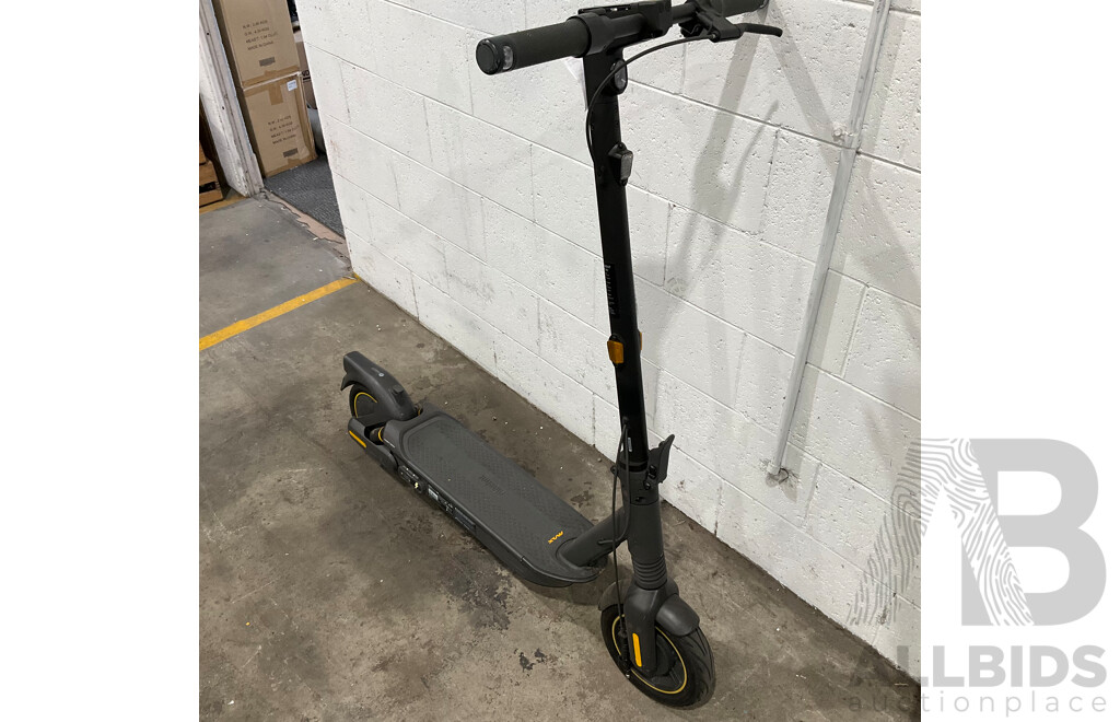 Ninebot Kick Scooter Max G2