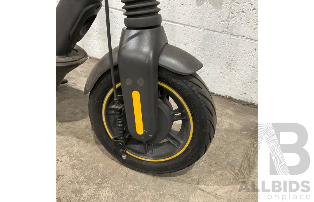 Ninebot Kick Scooter Max G2