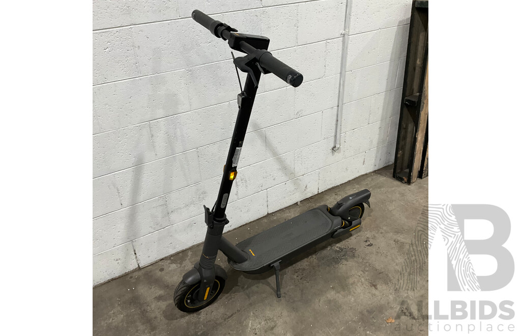 Ninebot Kick Scooter Max G2