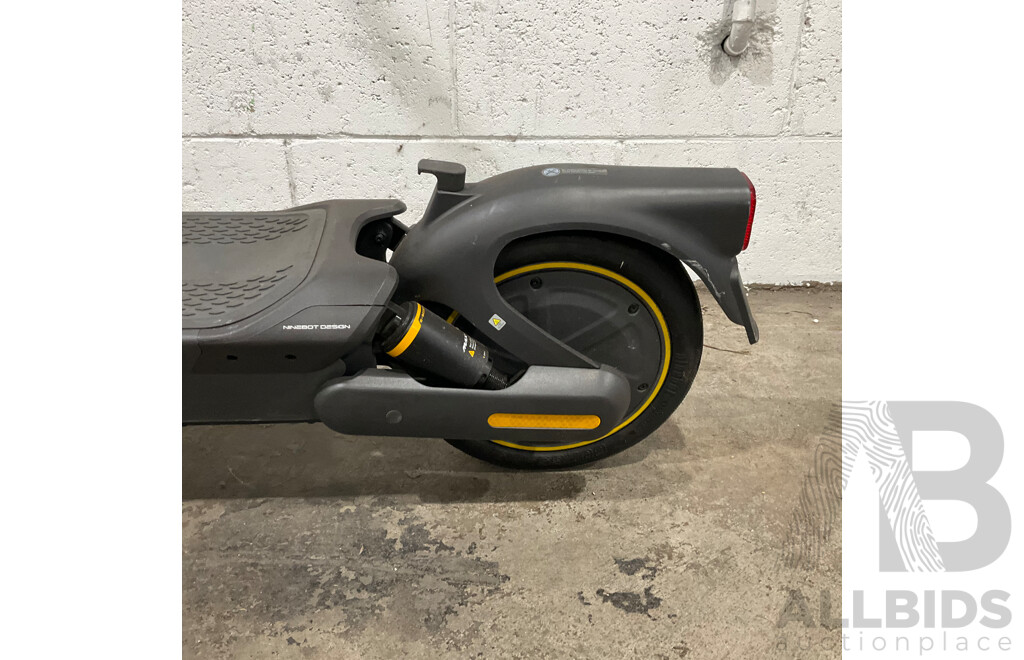 Ninebot Kick Scooter Max G2
