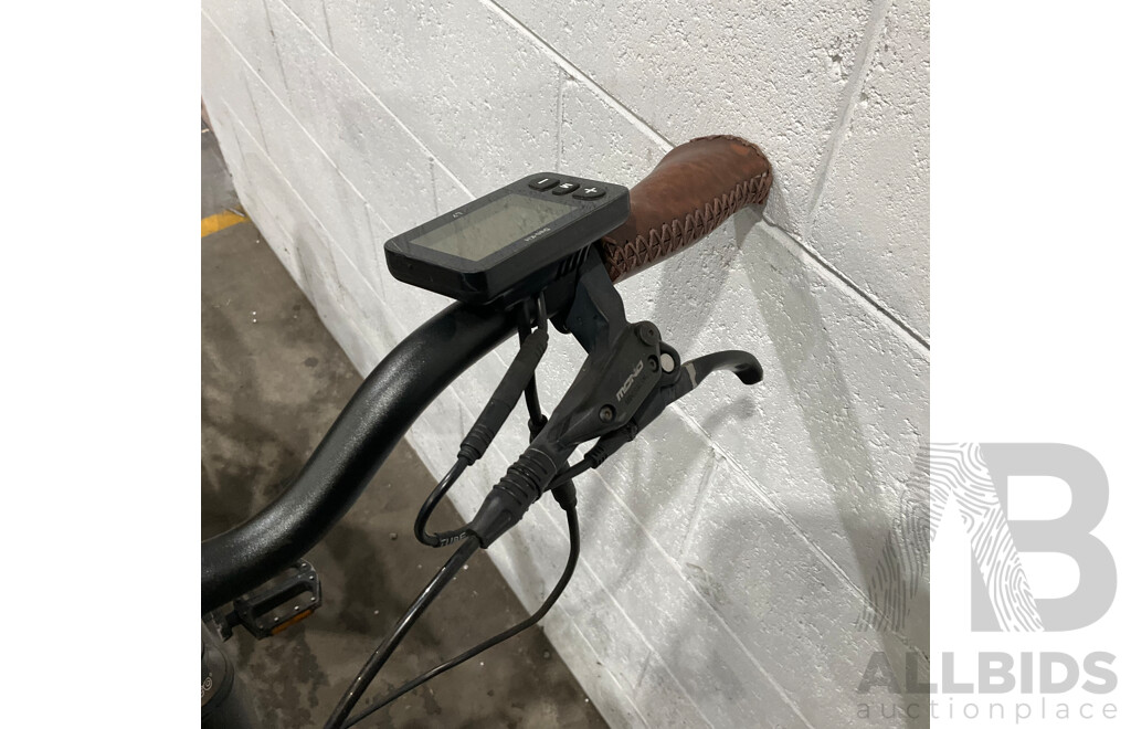2020 NCM 26'' Milano 48V E-bike