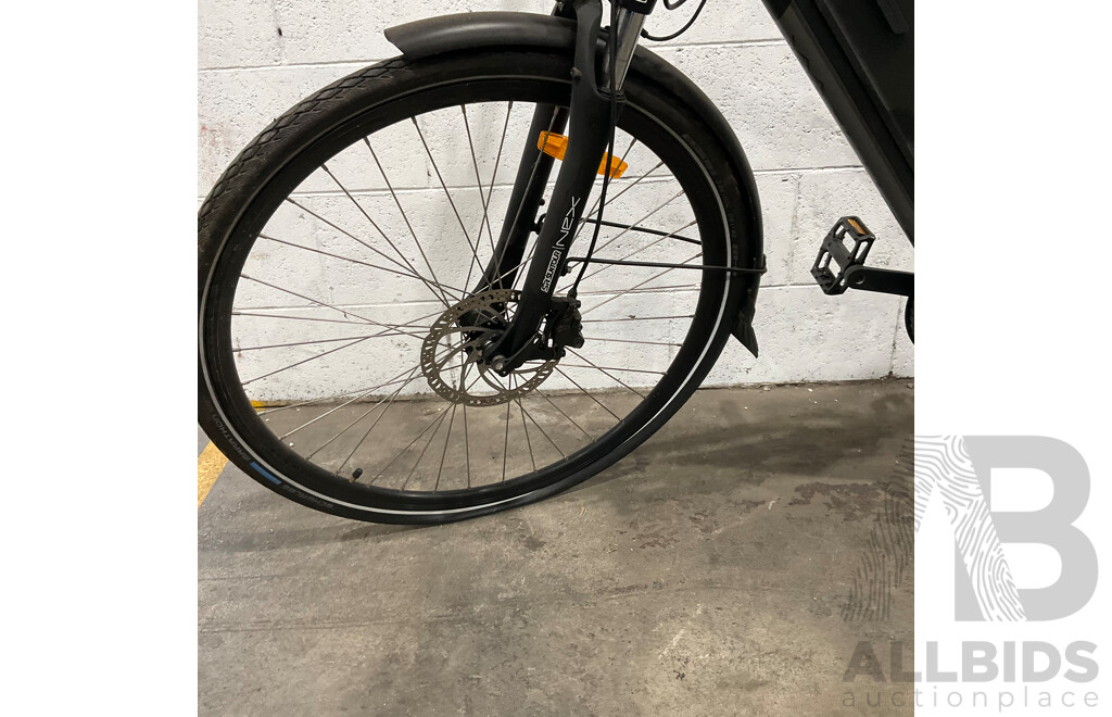 2020 NCM 28'' Venice 48V E-bike