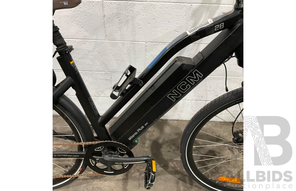 2023 NCM 28'' Milano Plus 48V E-bike