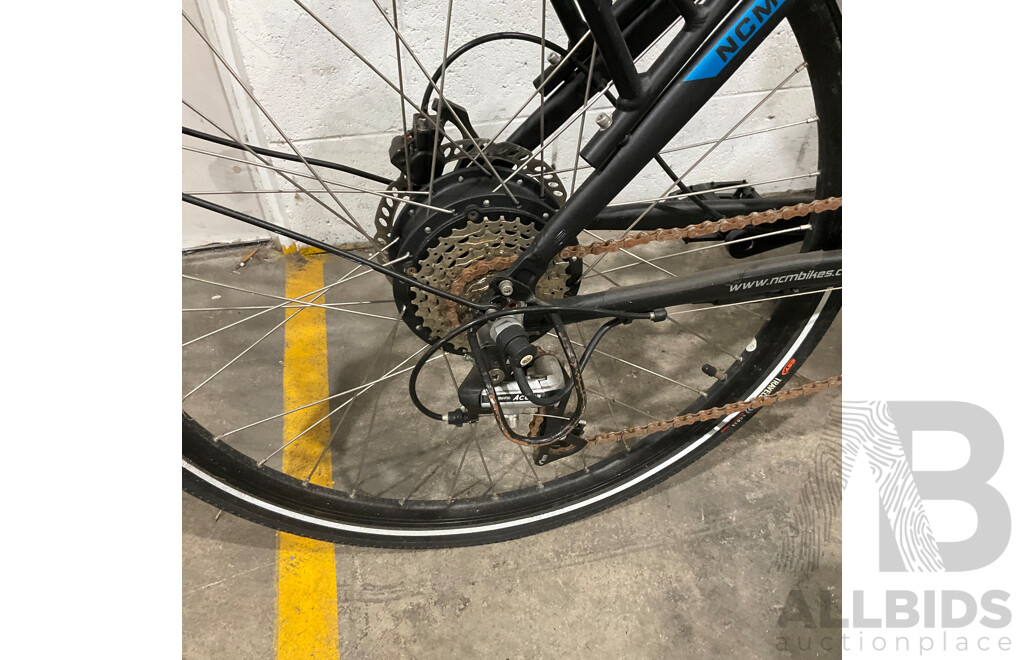 2023 NCM 28'' Milano Plus 48V E-bike