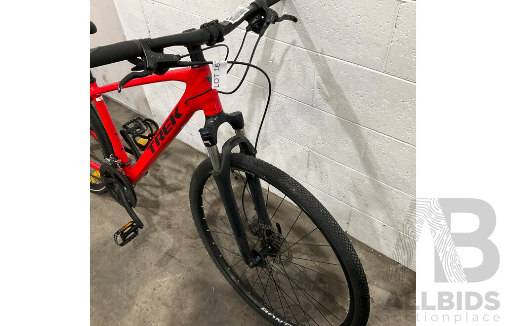 TREK Size M (50cm) Bike