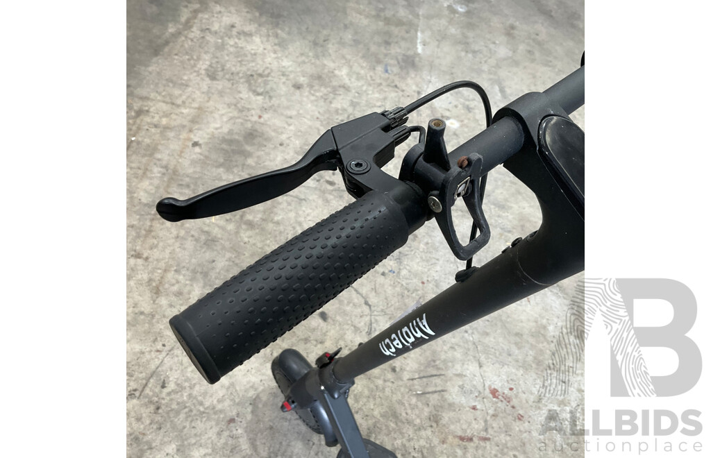 Ahatech Electric Scooter