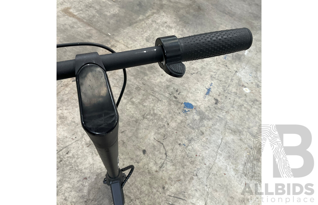 Ahatech Electric Scooter