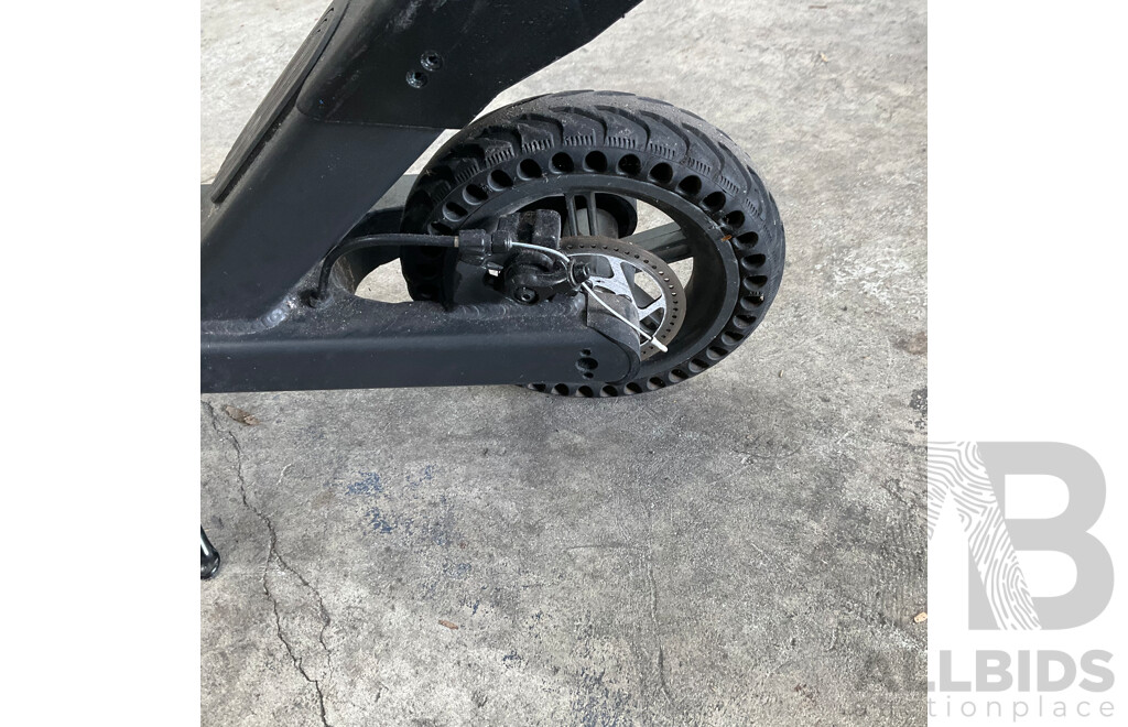 Ahatech Electric Scooter