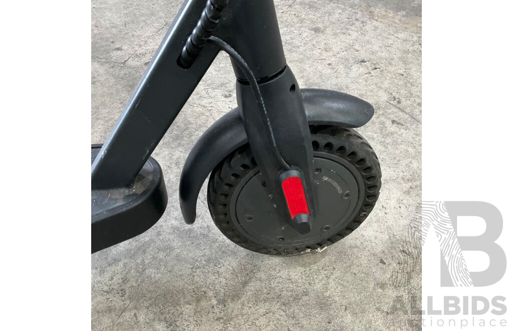 Ahatech Electric Scooter