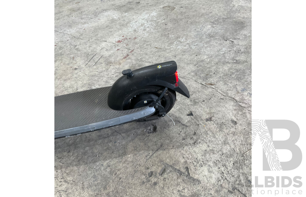 Ninebot Kick Scooter E2