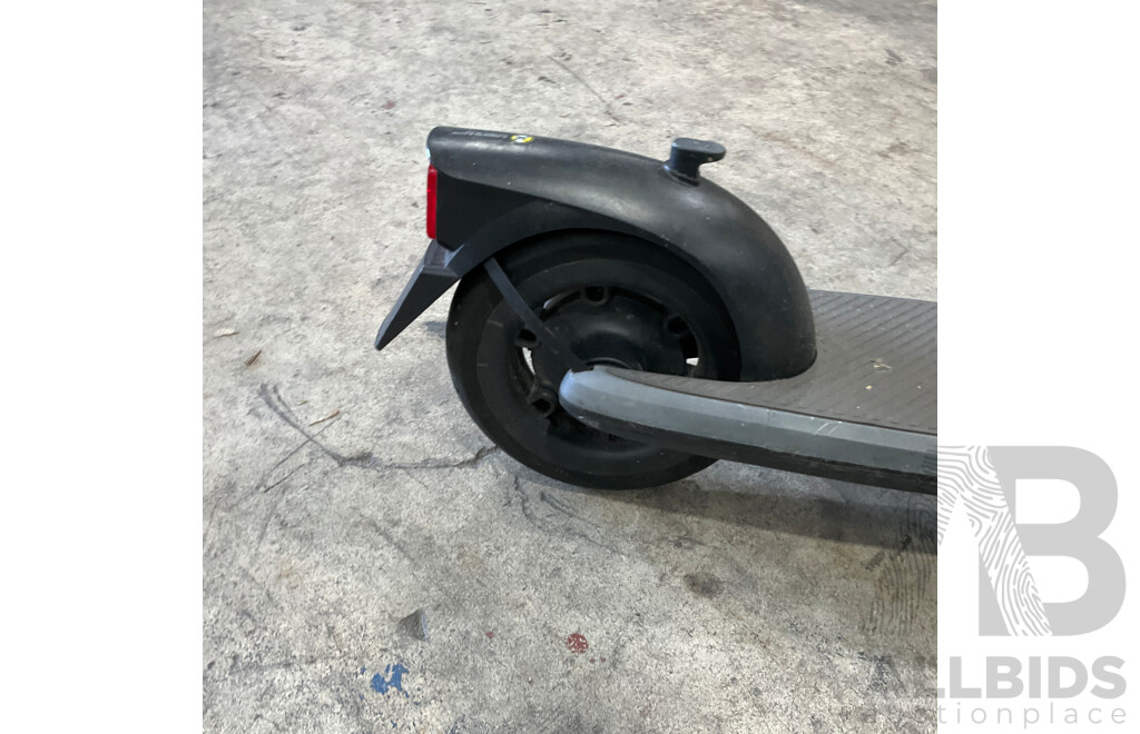 Ninebot Kick Scooter E2