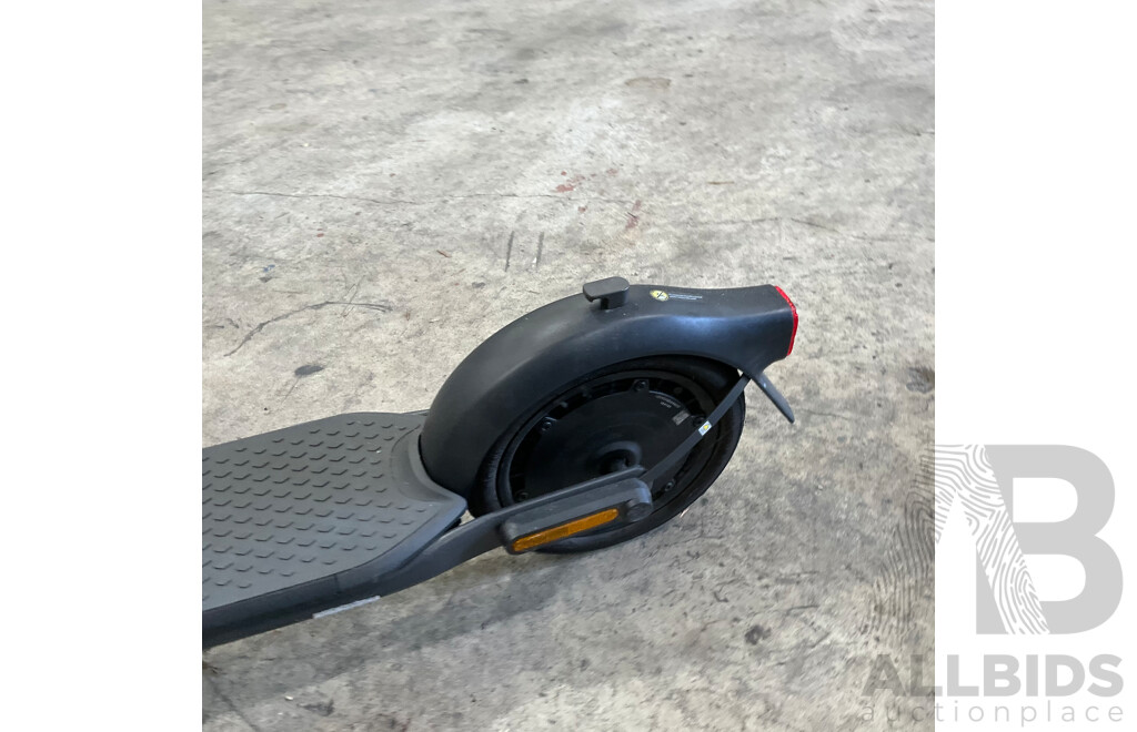 Ninebot EKick Scooter F2 Pro II