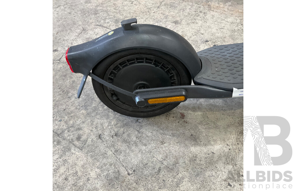 Ninebot EKick Scooter F2 Pro II