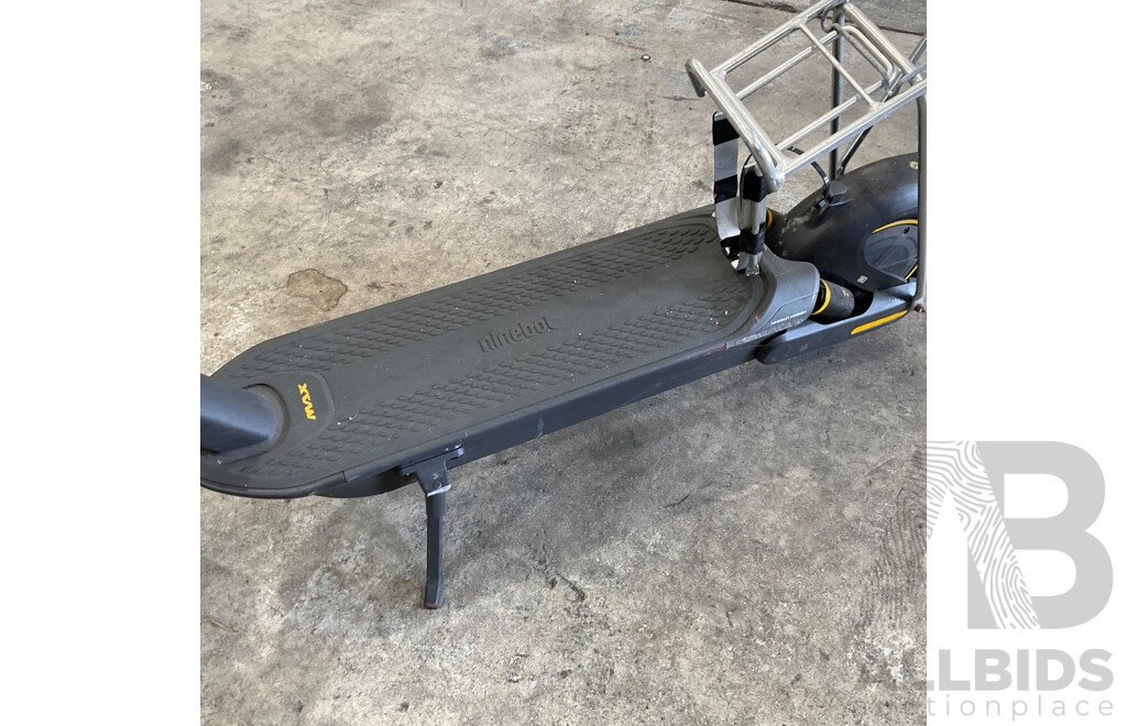 Ninebot Kick Scooter Max G2
