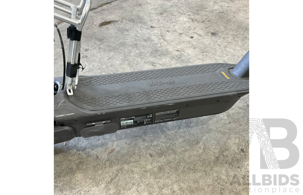 Ninebot Kick Scooter Max G2